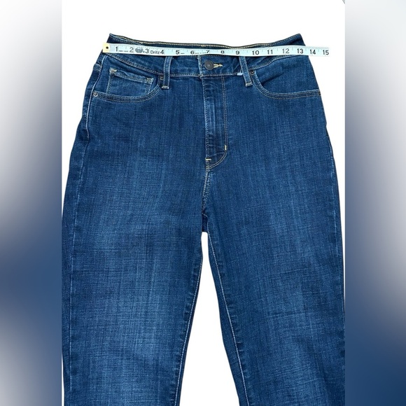 NWOT, Levi's, 721 High-Rise Skinny Jean, Size 29, Dark Blue - Picture 5 of 11
